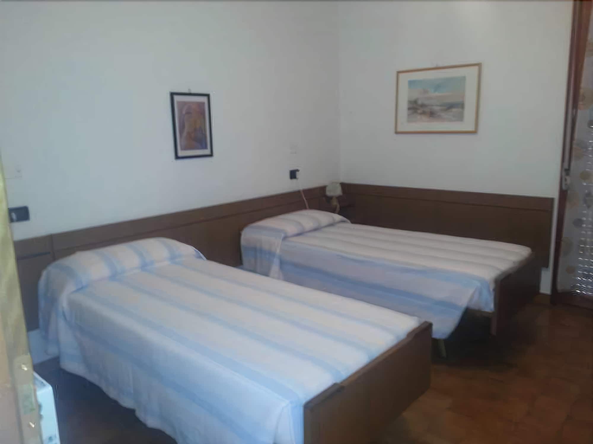 Hotel Villa Delle Fonti Риоло Терме Екстериор снимка