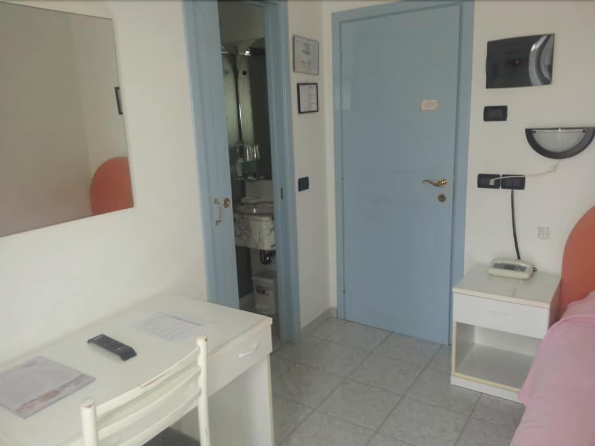 Hotel Villa Delle Fonti Риоло Терме Екстериор снимка