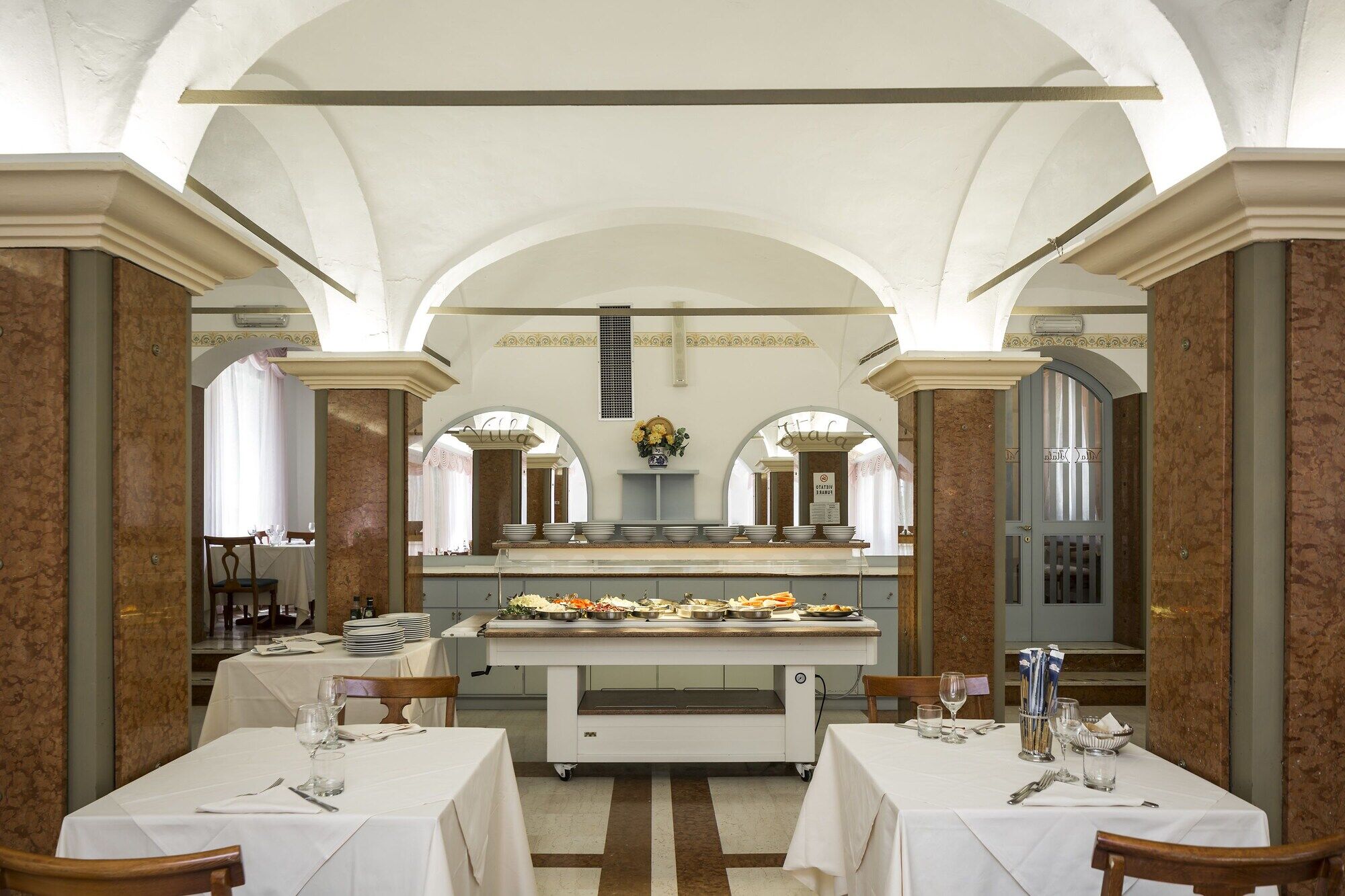 Hotel Villa Delle Fonti Риоло Терме Екстериор снимка